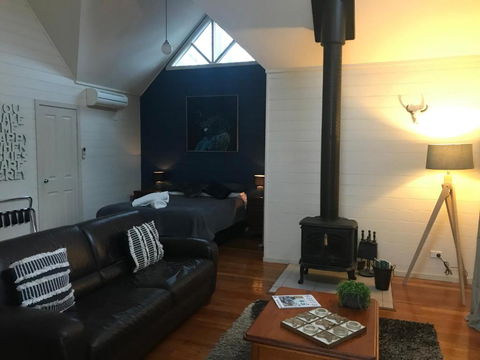 Two Truffles Cottages - Timeshare Accommodation 3