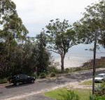 Baggies on Dutchies 9 Burbong Street large house with aircon boat parking  waterviews