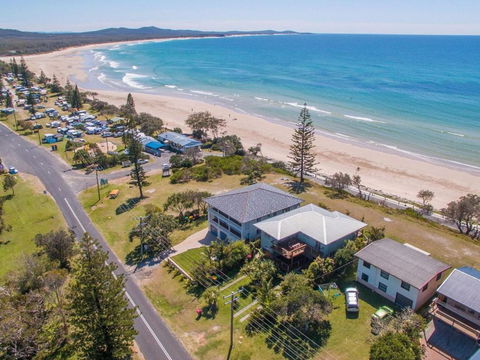 Pacifica 1 On The Beach At Brooms Head - Timeshare Accommodation 1