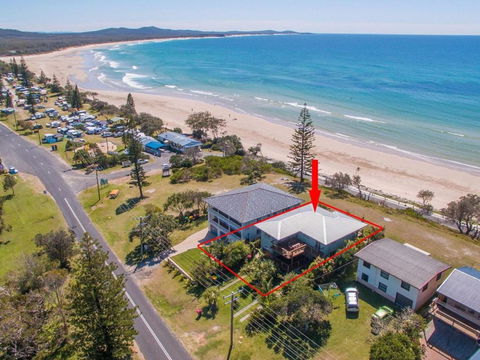 Pacifica 2 Opposite The Beach At Brooms Head - Timeshare Accommodation 1