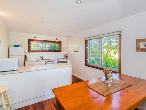 Pacifica 2 Opposite The Beach At Brooms Head - Timeshare Accommodation 6