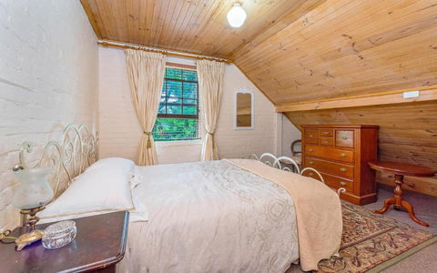 Eliza 1875 Red Brick Duplex Townhouse - Timeshare Accommodation 2