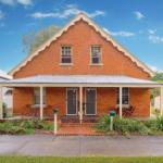 Eliza 1875 Red Brick Duplex Townhouse - Timeshare Accommodation 0