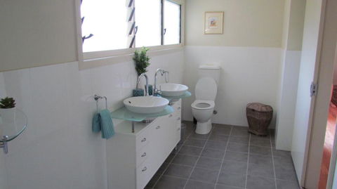 Lake Russell Lakeside Retreat - Timeshare Accommodation 5