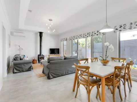 Venice On The Beach - Timeshare Accommodation 2