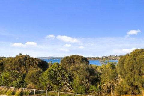 Bunya By The Sea - Timeshare Accommodation 2