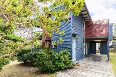 Blue Poles (Pets Allowed) - Timeshare Accommodation 0