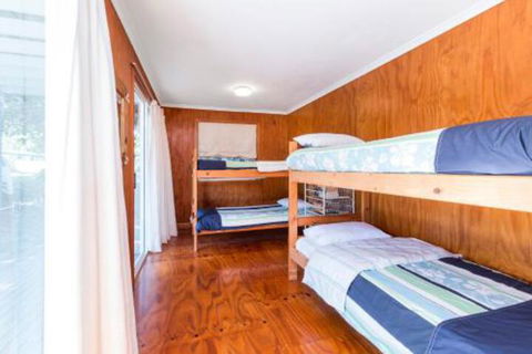 12 Yarrong Road - Timeshare Accommodation 4