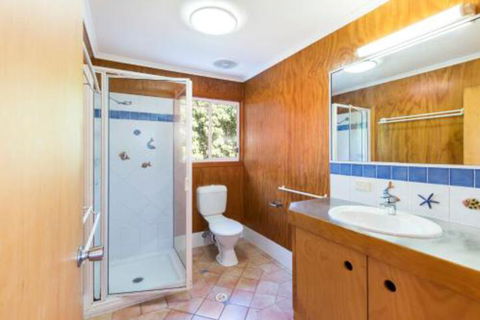 12 Yarrong Road - Timeshare Accommodation 5