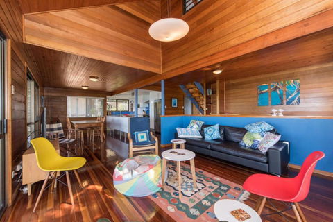 52 Tramican Street - Timeshare Accommodation 2