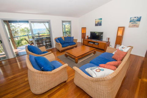 81 Tramican Street - Timeshare Accommodation 1