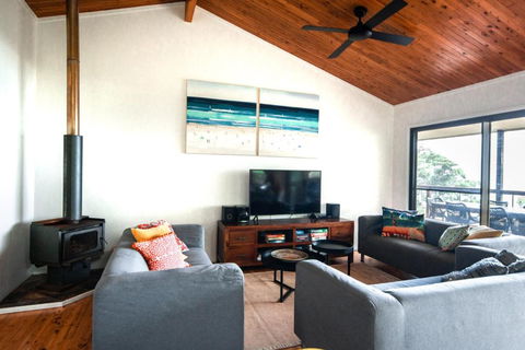 Beach Buoys - Timeshare Accommodation 1