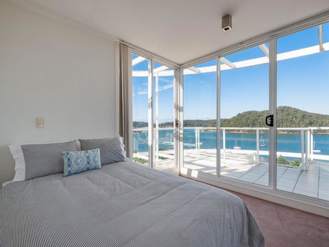 Penthouse 707 4 Bedroom Oceanview Penthouse - Timeshare Accommodation 2