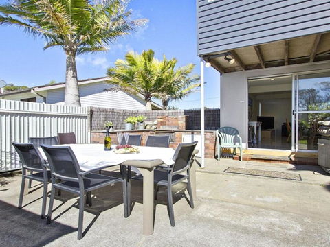 Middle Sea Perfect For Two Families - Timeshare Accommodation 5