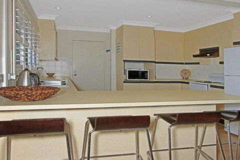 Culburra Getaway Close To Beach & Lake - Timeshare Accommodation 4