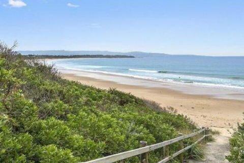 Culburra Getaway Close To Beach & Lake - Timeshare Accommodation 6