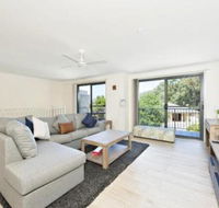 Birdsong at Nelson Bay