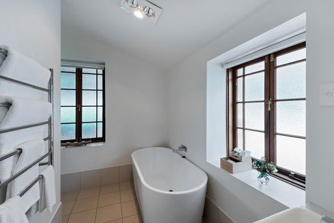 Jacobs Estate Cottage - Timeshare Accommodation 3