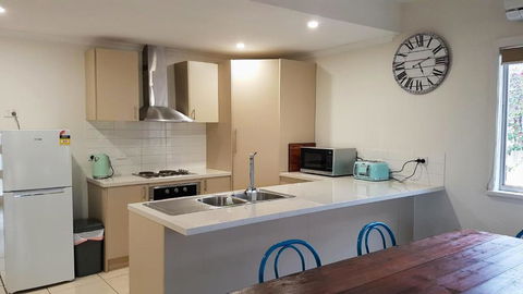 Homely Getaways Eighth Street Mildura - Timeshare Accommodation 3