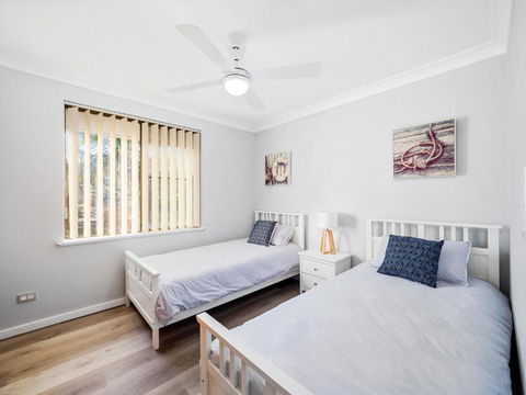 Myleys Flat - Timeshare Accommodation 2