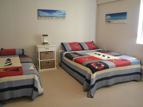 Beachside 4 With Airconditioning & Spa Bath - Timeshare Accommodation 3