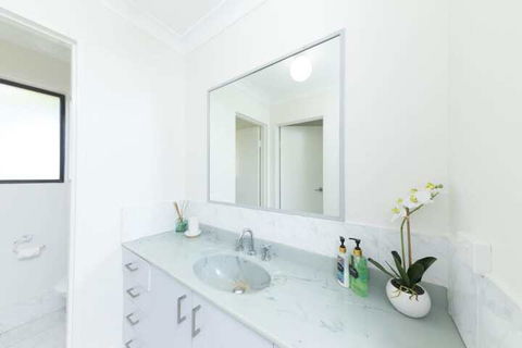 Renas Court Unit 8 - Timeshare Accommodation 4