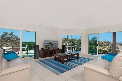 Surfside At Shellys - Timeshare Accommodation 6