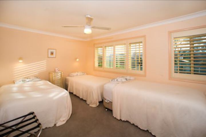 Merry Beach NSW Timeshare Accommodation