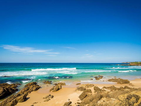 81 Dalmeny Drive Beach House - Timeshare Accommodation 1