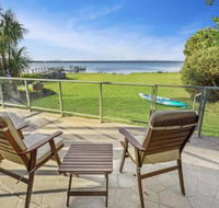 Eagle Point Getaway Waterfront Serenity - Timeshare Accommodation