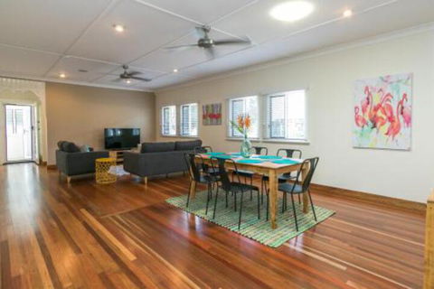 Charming Home By The Sea - Timeshare Accommodation 0