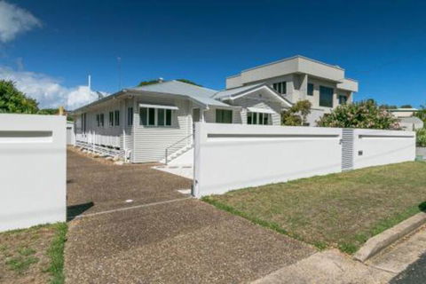 Charming Home By The Sea - Timeshare Accommodation 6