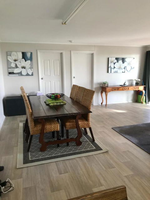 Pine View Holiday Rental - Timeshare Accommodation 4