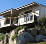 KINGFISHER COTTAGE Beachfront at the Binalong Bay - Timeshare Accommodation