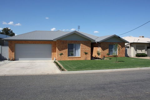 Willow Island Waterfront - Timeshare Accommodation 0