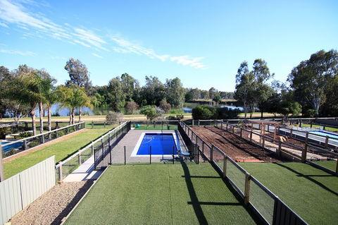 The Anchorage By The Lake - Timeshare Accommodation 2