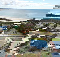 Lazy Wave Beach House - Timeshare Accommodation