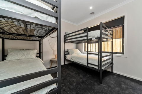 Brand New & Beautiful Rosebud Holiday Home - Timeshare Accommodation 4