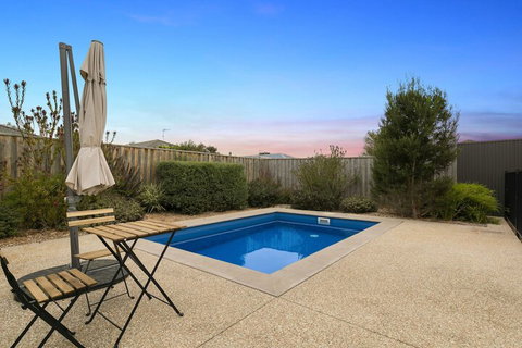 Beached AS Free Wifi Netflix & Foxtel Heated Pool - Timeshare Accommodation 1