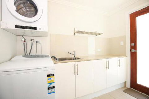 Calming Waters Pet Friendly 3 Min Walk To Beach - Timeshare Accommodation 6