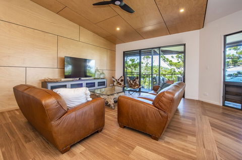 Headland House - Timeshare Accommodation 2