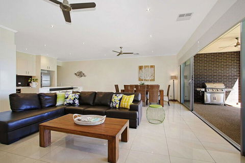 Marctime Woodlands - Timeshare Accommodation 3