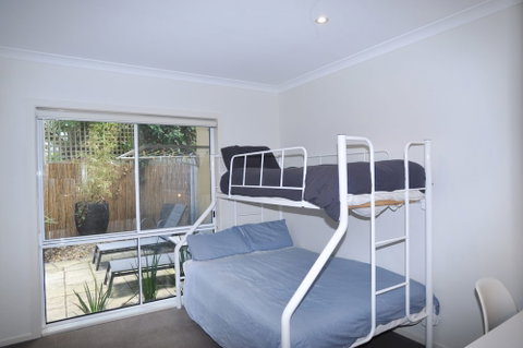Sandpiper 3 Close TO Beach & Town - Timeshare Accommodation 4