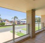 Azure Waters perfectly positioned with ocean views - Timeshare Accommodation