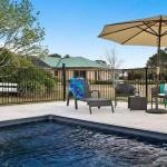 Sinden Park Garden Swimming Pool Rural Vistas - Timeshare Accommodation 0