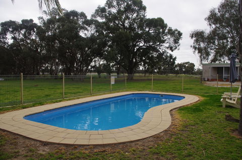Deniliquin Pioneer Tourist Park - Timeshare Accommodation 5