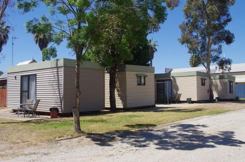 Deniliquin Pioneer Tourist Park - Timeshare Accommodation 2