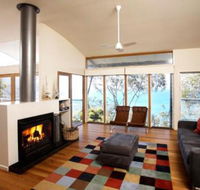 Wye View architecturally designed stunning views - Timeshare Accommodation