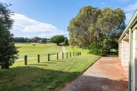 Cape Schanck Golf Getaway - Timeshare Accommodation 6