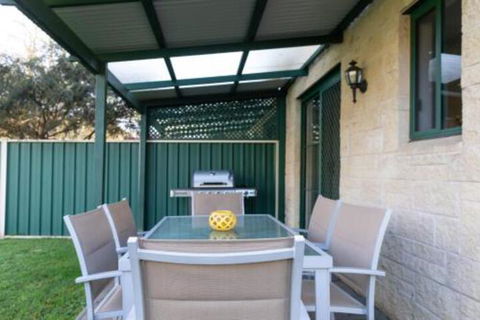 Laurens Place - Timeshare Accommodation 7